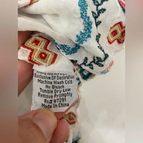 Johnny Was White Cupra Floral Embroidered Poncho Blouse Size Small - Picture 6 of 6